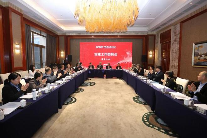 九游体育网站：星河湾实力彰显荣获人居环境及园林技术双示范工程荣誉(图1)