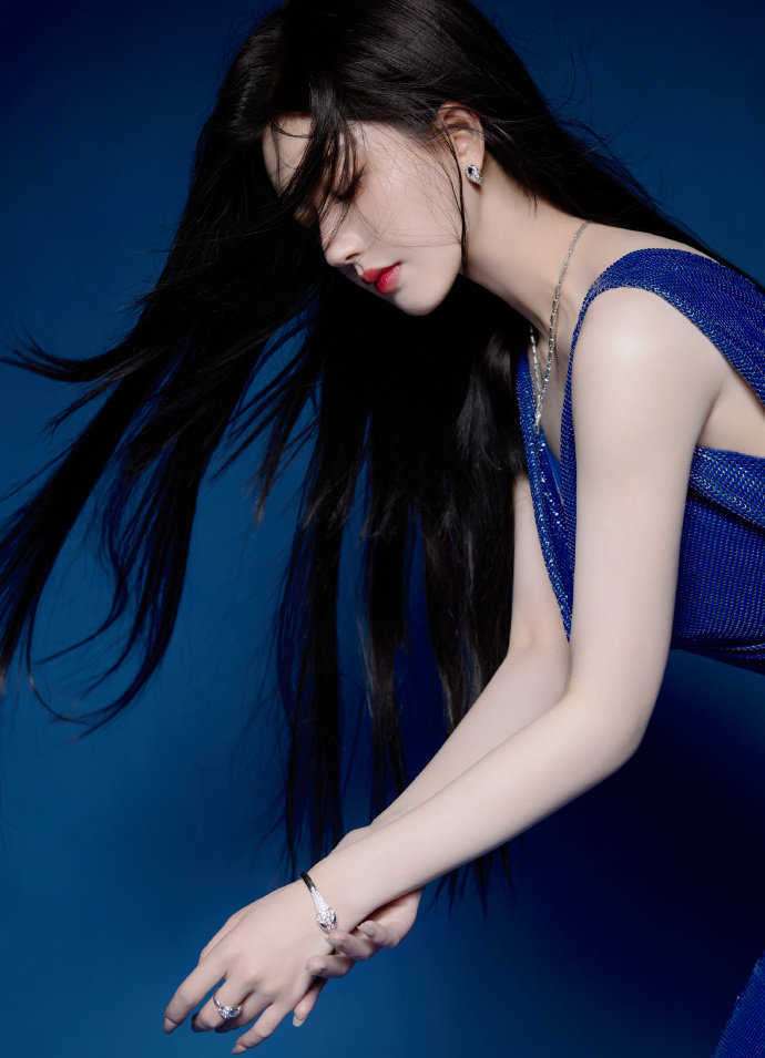 男主活大器粗女主娇媚V(图1)
