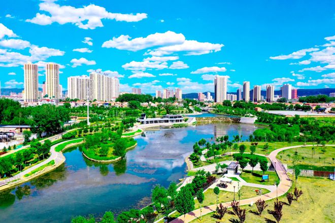 全市建设口袋公园10个、小微绿地11个……(图1)