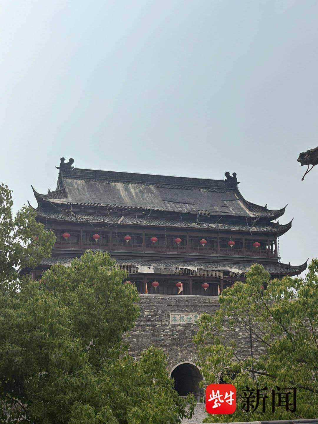 九游体育：记者探访凤阳明中都鼓楼事故现场：去年3月刚完成修缮耗资341万(图4)