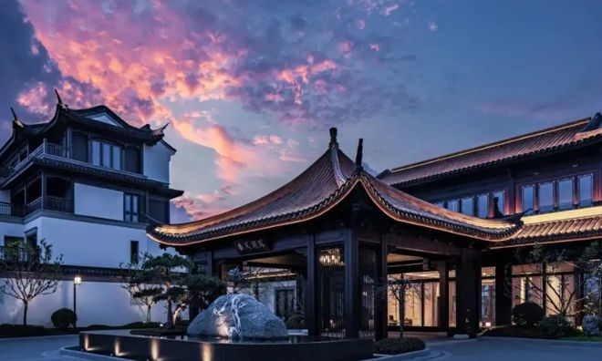 ®蓝城春风湖滨售楼处苏州吴江春风湖滨发布：打造高端人居！(图2)