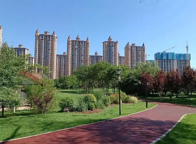 九游体育：家门口添30座口袋公园！太原绘就公园城市新图景(图1)