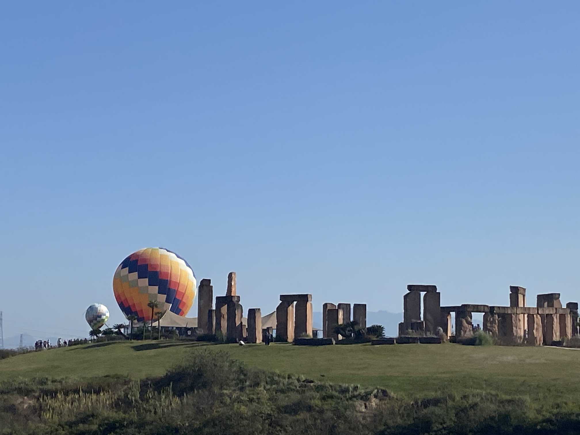 抬头见蓝、出门遇绿、增收成金：“两山”20年你我看得见的生态红利(图2)