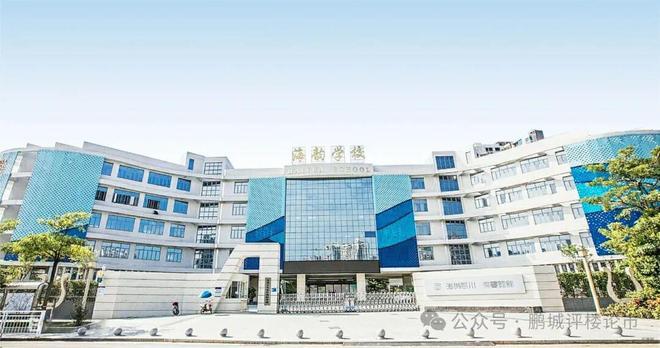 九游体育网站：⚡热搜｜中铁阅臻府售楼处发布：以品质铸就尊邸奢境！(图14)