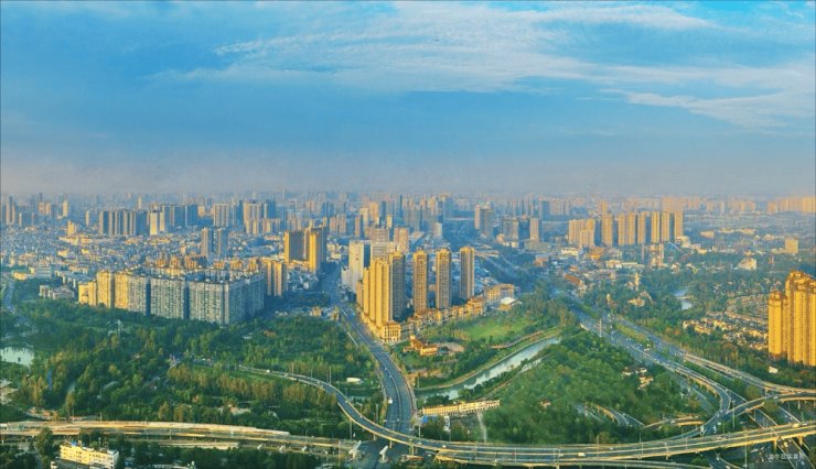 西三环成外旁「中铁拾贰宸」项目臻献129-175㎡多元户型详解楼盘特色、最新价格及售楼热线。(图2)