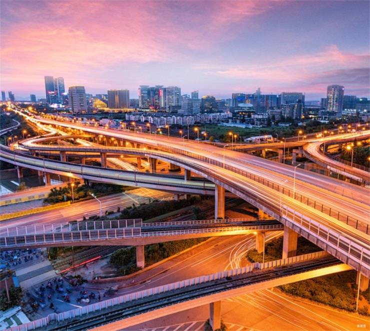 西三环成外旁「中铁拾贰宸」项目臻献129-175㎡多元户型详解楼盘特色、最新价格及售楼热线。(图8)