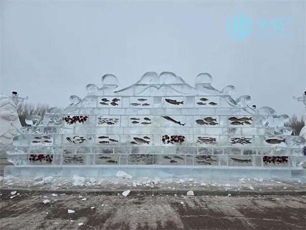 九游体育网站：冰雪生金记｜从校园冰雕赛到四季冰雪产业：一位“90后”创业者的10年“破冰”之路(图4)